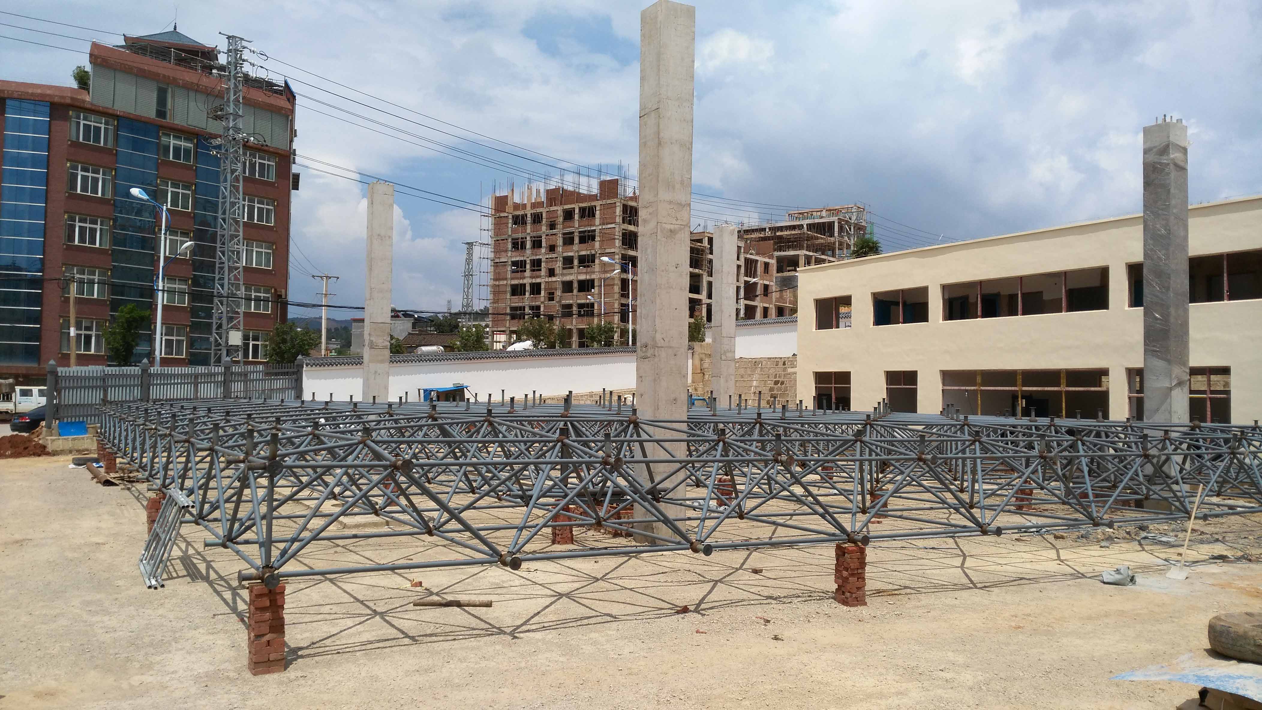 灯塔小型加油站网架