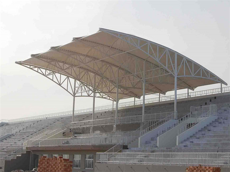 灯塔职业技术学院网架工程